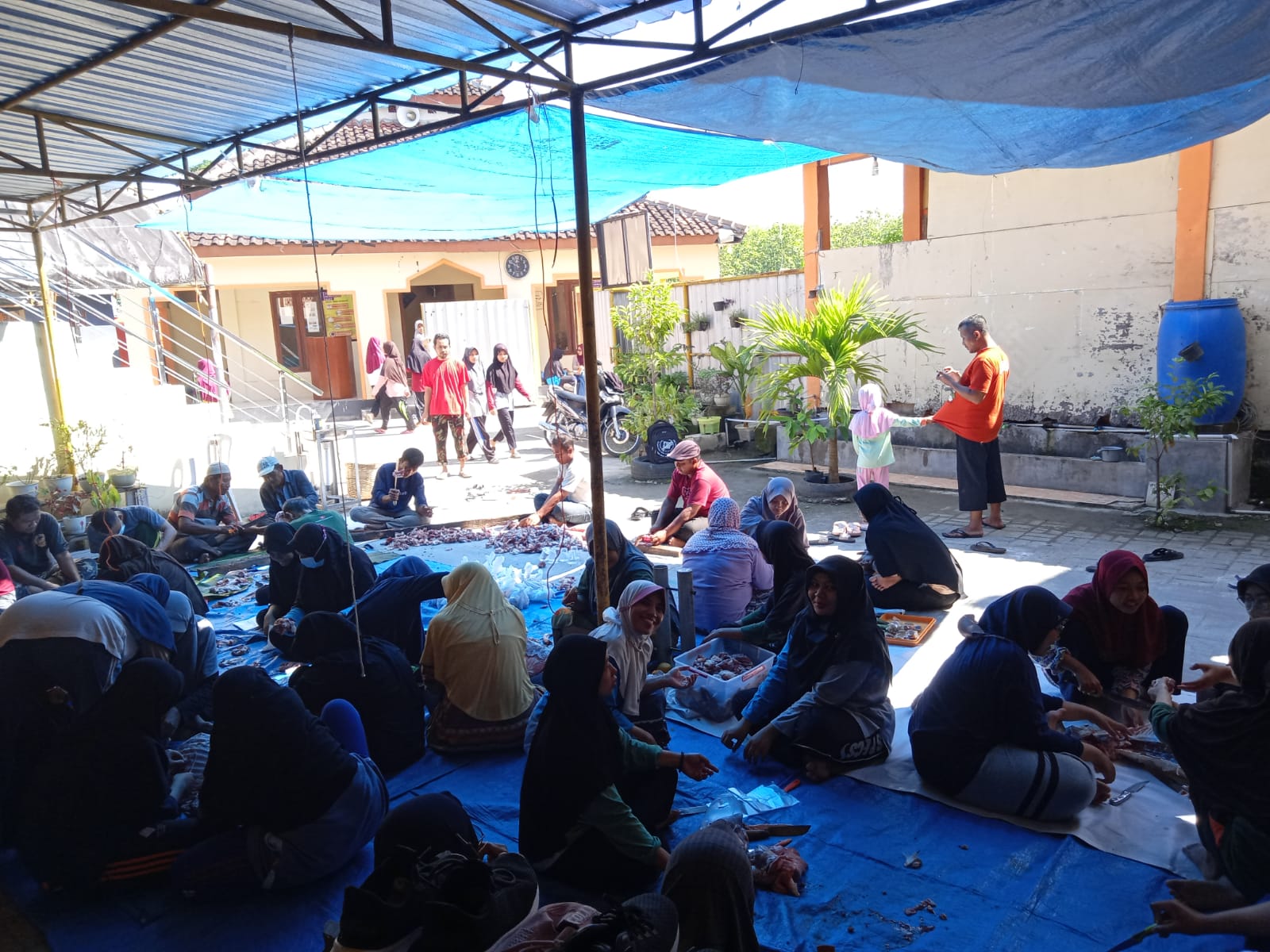 PontrenMu At-Tajdid Cepu Melaksanakan Kegiatan Penyembelihan Hewan Kurban